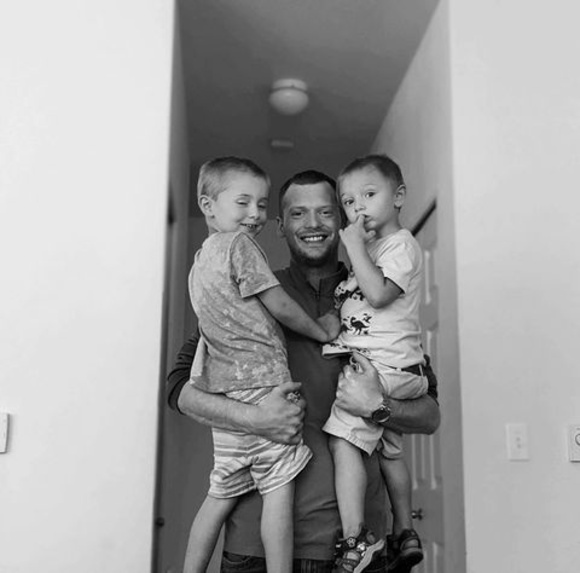 Meet your Posher, Justin - Picture 1 of 1